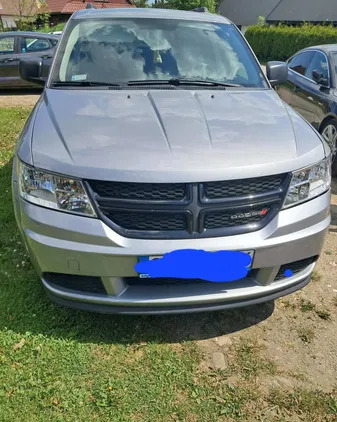 dodge śląskie Dodge Journey cena 60000 przebieg: 140000, rok produkcji 2017 z Trzebnica